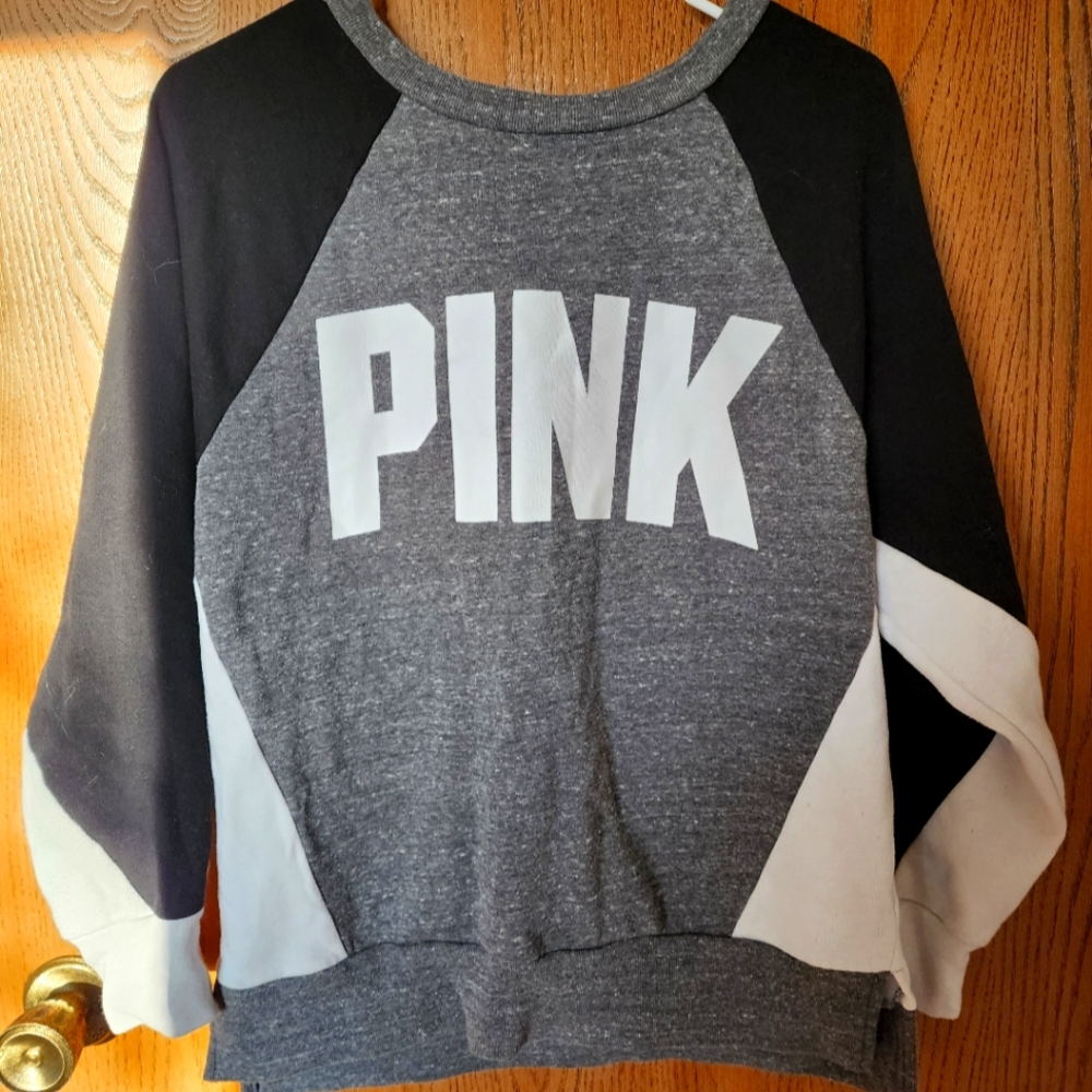 Pink crewneck